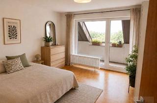 Wohnung kaufen in 79114 Haslach, Attraktive Kapitalanlage – Vermietete 2-Zimmer-Dachgeschosswohnung mit Loggia