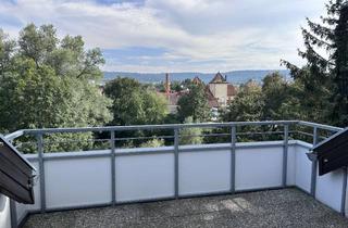 Wohnung kaufen in 73614 Schorndorf, 3,5 Zimmerwohnung mit Aussicht über Schorndorf- Ideal für Einsteiger!