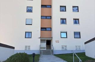 Wohnung kaufen in Öschlestraße 15, 78078 Niedereschach, Provisionsfrei: sanierte 3 - Zimmerwohnung, 2 Balkone, Garage, auf Wunsch möbliert, bezugsfrei