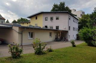 Wohnung mieten in Greflingerstr. 11a, 93055 Ostenviertel, WG-geeignete 3 Zimmer Wohnung