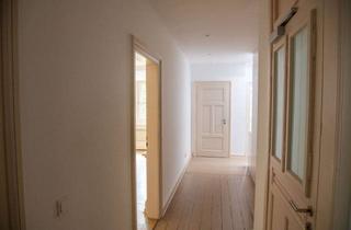 Wohnung mieten in Wiesenhüttenstraße 17, 60329 Bahnhofsviertel, Hochwertige 4 Zimmerwohnung in zentraler Lage im Altbaustil