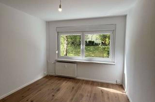 Wohnung mieten in Wolgograder Allee 60, 09123 Hutholz, KEIN TREPPENMARATHON, SONDERN WOHLFÜHLEN – 3 ZIMMER IM EG! Mit EBK + Balkon