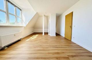 Wohnung mieten in Klughardtstraße, 06842 Süd, hochwertige 2 Raum Dachgeschoss-Wohnung +++TOP+++ in attraktiver Lage in Dessau
