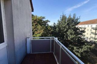 Wohnung mieten in Arthur-Scheibner-Straße 31, 06217 Merseburg, Familienwohnung zum kleinen Preis- schnell sein und die ersten beiden Monate mietfrei wohnen!