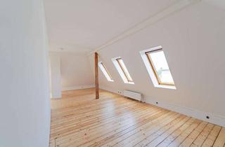 Wohnung mieten in Schwartauer Allee, 23554 St. Lorenz Nord, 4-Zimmer-Altbauwohnung, 110 m², frisch renoviert, neue EBK und Gemeinschaftsgarten