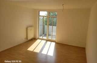 Wohnung mieten in Cuno-Hoffmeister-Straße 20, 96515 Sonneberg, Wohnen mit Charakter: 2-Zimmer-Wohnung in Sonneberg