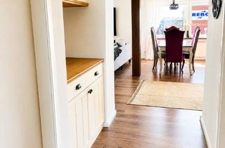 Wohnung mieten in 23554 St. Lorenz Nord, Außergewöhnlich großzügig wohnen: 6 Zimmer+2 Badezimmer + Wintergarten & Garten 300qm in Lübeck