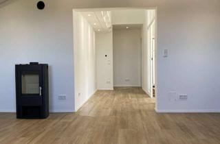 Wohnung mieten in Am Schwimmbad 30, 64342 Seeheim-Jugenheim, Exklusive Dachgeschosswohnung mit Galerie, Kaminofen, Süd-Balkon & Fernblick in Premiumlage