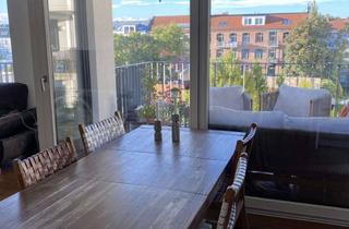 Wohnung mieten in Pistoriusstraße 111, 13086 Weißensee, Wunderschöne 4-Zimmer-Wohnung mit Einbauküche, Parkett, 2 Balkonen, Kaminzug & Sauna