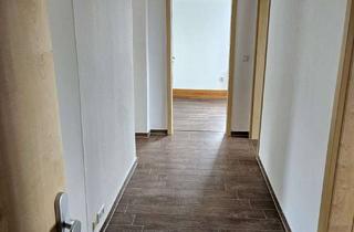 Wohnung mieten in Dorfstrasse 55, 17153 Briggow, Wohnung mit EBK und Ausblick, auf dem Land zw. Waren und Neubrandenburg