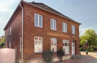 Haus kaufen in 24321 Lütjenburg, Stilvoll saniertes Stadthaus im Zentrum von Lütjenburg