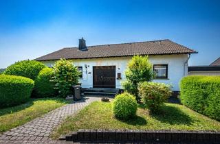 Haus kaufen in 35638 Leun, Haus im Bungalowstil mit herrlicher Aussicht in Leun !