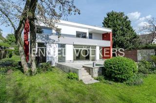 Haus kaufen in 61476 Kronberg, Zeitlose Architektur im Grünen – Mid-Century Ikone in Kronberg