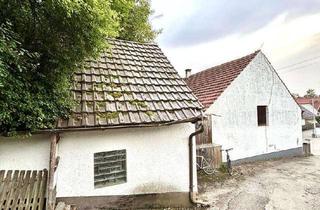 Einfamilienhaus kaufen in 86551 Aichach, Einmalige Gelegenheit in Aichach-Griesbeckerzell - Freistehendes Einfamilienhaus mit viel Potenzial