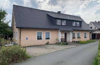 Doppelhaushälfte kaufen in Muldenberger Straße 16, 08223 Grünbach, Wohnen mit Charakter: Doppelhaushälfte/ große Eigentumswohnung in Grünbach