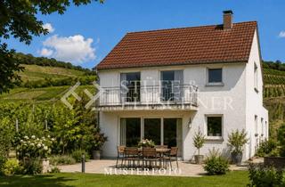 Haus kaufen in 65366 Geisenheim, VORANKÜNDIGUNG* Charmantes Ein- bis Zweifamilienhaus in ruhiger Lage mit traumhaftem Weitblick!