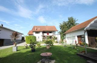 Haus kaufen in 94496 Ortenburg, Ortenburg: Wohnhaus mit Nebengebäude und 3.600 m² Grund!
