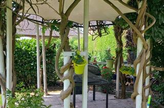 Einfamilienhaus kaufen in Konrad-Adenauer-Straße 10, 61191 Rosbach, Einfamilienhaus mit ca. 225 m² Wohn- und Nutzfläche, teilklimatisiert, Traumwintergarten