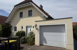 Einfamilienhaus kaufen in 14641 Wustermark, Einfamilienhaus mit 4 Schlafzimmern, 2 Bädern, 1 Gäste WC, Garage und vollunterkellert -neue Heizung