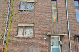 Reihenhaus kaufen in 41065 Lürrip, Raumwunder-Reihenhaus, perfekt für Handwerker