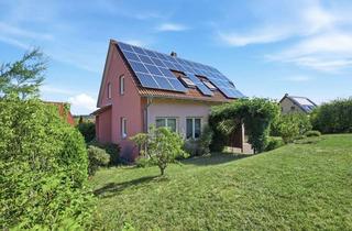 Einfamilienhaus kaufen in 01705 Freital, Traumhafte Lage trifft Wohnkomfort - Einfamilienhaus mit Sauna, Garage & idyllischem Garten