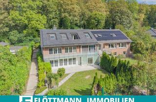 Einfamilienhaus kaufen in 33803 Steinhagen, Traumhafte Waldrandlage in Steinhagen! Einfamilienhaus mit Wellnessbereich und Einliegerwohnung!
