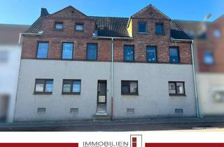 Haus kaufen in 52531 Übach-Palenberg, Wohnhaus mit großem Entwicklungspotenzial, Innenhof und Terrasse