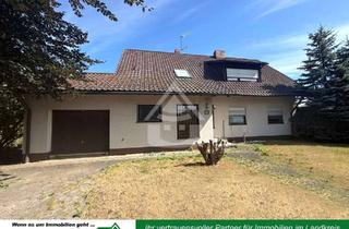 Haus kaufen in 95100 Selb, Großzügiges Wohnen mit zusätzlichem Grundstück