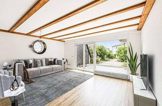 Haus mieten in 61250 Usingen, KEIN KLASSISCHES REIHENHAUS | STUDIO-ARCHITEKTUR | KOMPLETT SANIERT | 152 m²