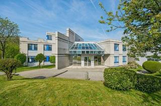 Gewerbeimmobilie kaufen in 42289 Wuppertal, Eine Immobilie aus zwei Gebäudetypen: Produktions- u. Lagerhalle sowie Verwaltung in top Zustand
