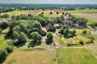 Grundstück zu kaufen in 30855 Langenhagen, Investoren, Pferde- und Golf-Liebhaber aufgepasst! 8.000qm Baugrundstück mit Altbestand, Langenhagen
