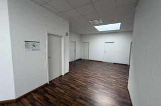 Büro zu mieten in Flugstraße, 76532 Oos, Bürofläche mit Charakter: Effiziente Räume in Baden-Baden