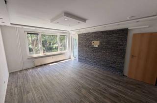 Wohnung kaufen in Kurt-Schuhmacher-Ring 23, 38228 Lebenstedt, Lebendiger Wohnraum: 3-Zimmer-Wohnung in Salzgitter-Lebenstedt