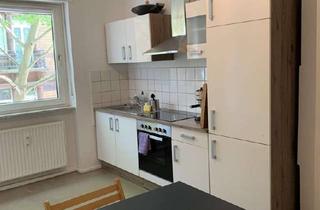 Wohnung mieten in 68159 Mannheim, Sehr helle 1,5 Zimmerwohnung mit großer Wohnküche in stilvollem Altbau!