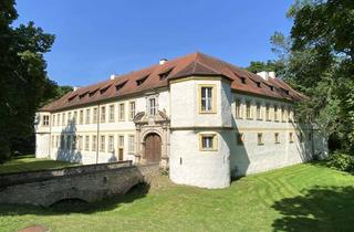 Wohnung mieten in Von-Seckendorffplatz, 97539 Wonfurt, Wunderschöne 3 Zimmer Wohnung mit Turmzimmer und Kamin - perfekt auch Homeoffice geeignet