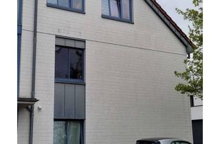 Sozialwohnungen mieten in 32120 Hiddenhausen, 4-Zimmer Wohnung (WBS-Schein erforderlich!)
