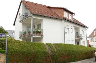 Wohnung mieten in Lechfeldstr. 13, 61350 Bad Homburg, Gemütliche und helle 3-Zimmer-DG-Wohnung in Bad Homburg | Balkon + TG Stellplatz