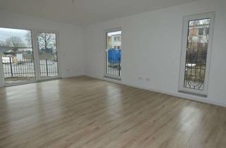 Wohnung mieten in Forststrasse, 01454 Radeberg, Schöne 3 Raum Wohnung im Nebengebäude mit eigenem Eingang und Terrasse