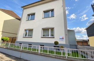 Wohnung mieten in Neuenhofer Straße 78, 42651 Solingen, 2-Zimmer-Wohnung mit Altbau-Charme und modernem offenem Wohnkonzept