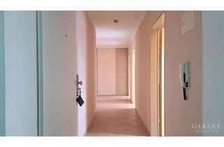 Wohnung mieten in 95032 Innenstadt, Wohnen mit Weitblick in Krötenbruck - gepflegte Dachgeschoss-Wohnung mit Garage