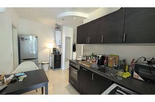 Wohnung mieten in Alfonsstrasse, 80636 Neuhausen-Nymphenburg, Ab 01.10. Neuhausen 2 Zimmer * WG geeignet * Balkon * Einbauküche