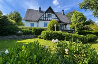 Haus kaufen in 59846 Sundern, Stilvolles Haus am Sorpesee mit einzigartigem Charakter