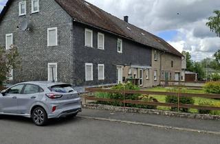 Mehrfamilienhaus kaufen in Brunnenstrasse, 57629 Norken, Renovierungsbedürftiges Mehrfamilienhaus mit Ausbaupotenzial in ruhiger Lage
