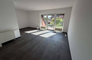 Haus mieten in Zierke 16 B, 17235 Neustrelitz, Neu renovierte DHH ruhige Lage in Zierke Neustrelitz