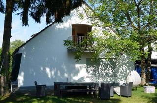 Haus mieten in 53229 Bonn, Freistehendes Einfamilienhaus mit Garage und Einfahrt in Bonn-Gielgen