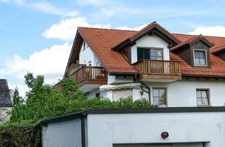 Wohnung kaufen in 85748 Garching, Attraktive Kapitalanlage, Garching (b. Mchn.) – 2-Zimmer-DG-Wohnung mit Galerie und Rückanmietung