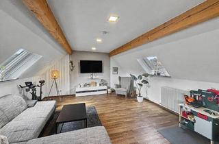 Wohnung kaufen in 97828 Marktheidenfeld, 5-Zimmer-Wohnung mit Büro im Dachgeschoss in Marktheidenfeld