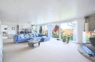 Haus kaufen in 69242 Mühlhausen, Großzügiger Bungalow mit weitläufigem Grundstück, Garage und Carport
