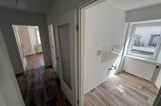 Wohnung mieten in Freybergstr. 25, 07955 Auma-Weidatal, Helle 2-Raum-Hochparterre-Wohnung in Auma