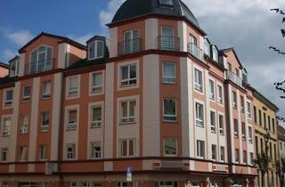 Haus kaufen in 08056 Zwickau, Zwickau - KAPITALANLAGE 2-Zimmer Küche Bad und mit großem BALKON